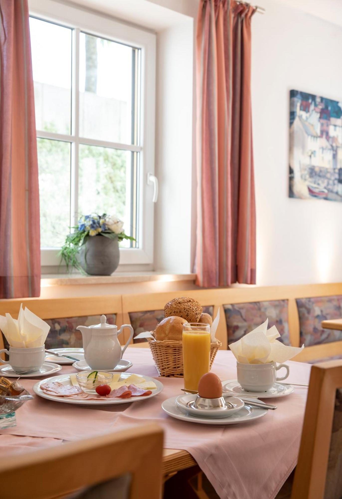 Pension Demmel, Bed & Breakfast Bruckmühl Zewnętrze zdjęcie